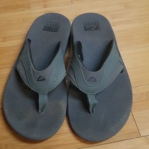 REEF mens size 11 sandals